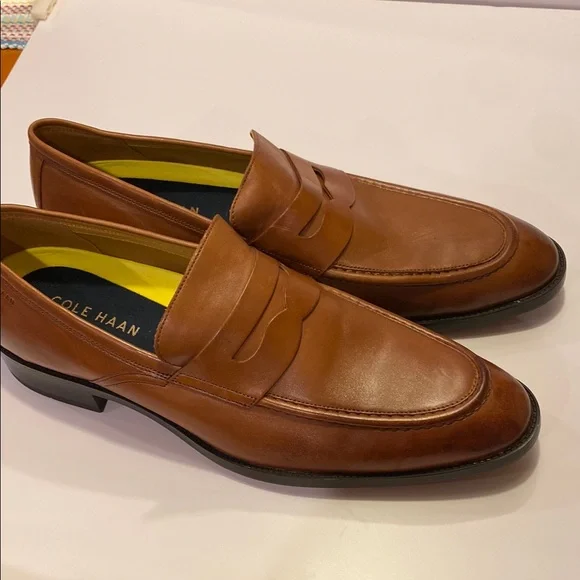Cole Haan | Shoes | Colehaan Mens Brown Loafers Sz 3 Nwob  display picture 1